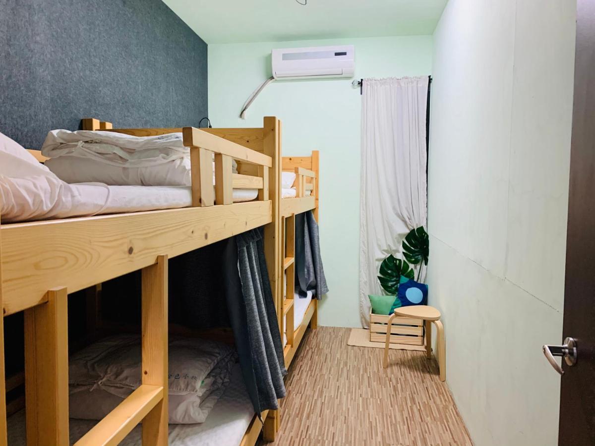 Hostel Golden House New Taipei City Exterior foto